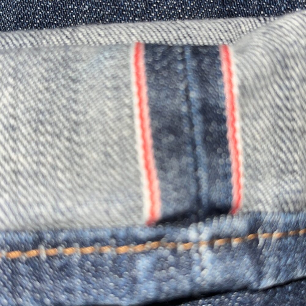 LEVI'S SELVEDGE 31 BOYFRIEND SKINNY FIT BLUE JEANS  - EUC